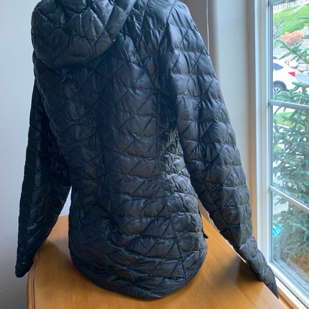 North Face Jacket Puffer Charcoal Black. Women’s Small. - Picture 7 of 13